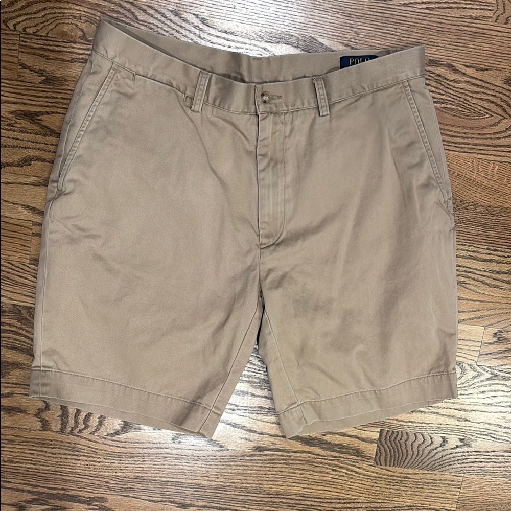 Polo by Ralph Lauren Tan Flat Front Shorts 35 waist